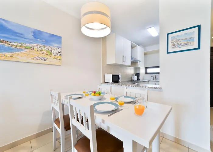 Апартаменти Passport - 201 By Hellovacations *