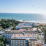 Passport - 201 By Hellovacations * Albufeira
